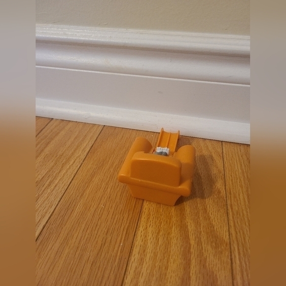 2 for $15 2021 Warner Bros Mcdonalds Happy Meal Tom And Jerry Couch Pop Up Toy - Picture 4 of 5